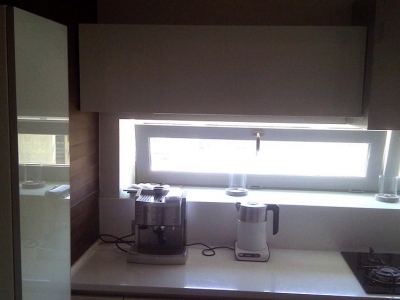 свет из окна на кухне- украшение любого интерьера