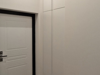 Шкафы вырастают из стен без дополнительных доборов фальш-панелей