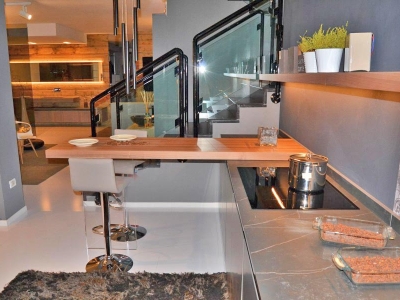 Современная кухня loft Модель без верхних баз ящиков